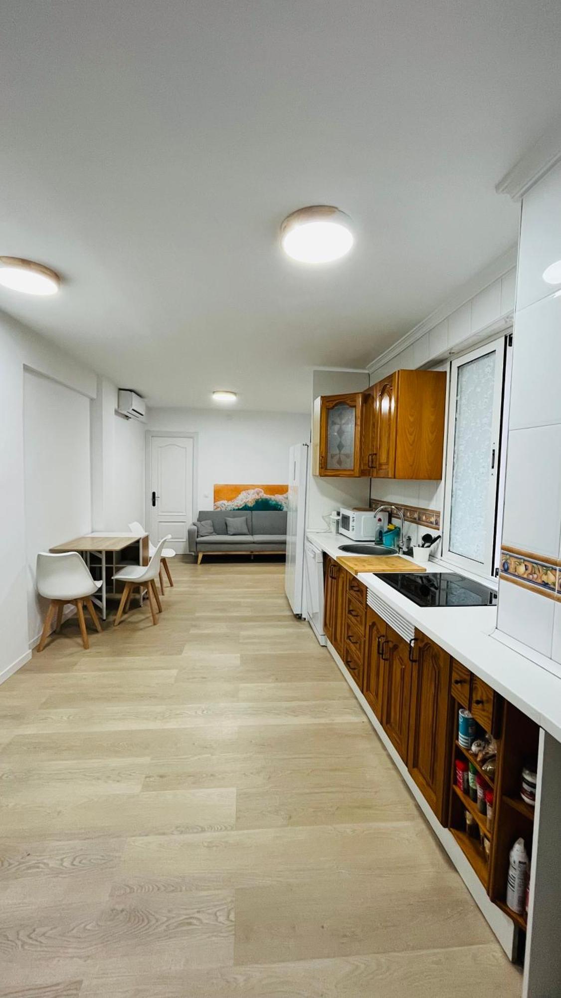 Bueno, Bonito Y Barato Appartement Málaga Buitenkant foto